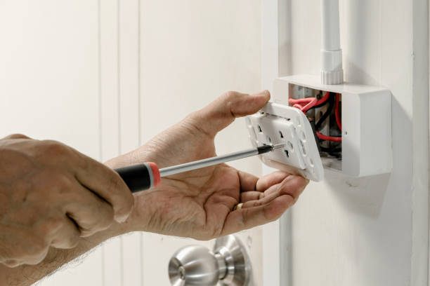 Best Circuit Breaker Installation and Repair  in Willow Creek, CA